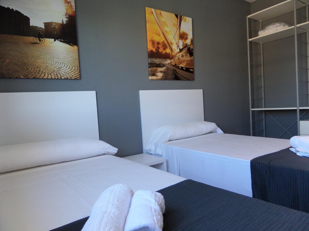 For A Stay Aqua Salou Rom bilde
